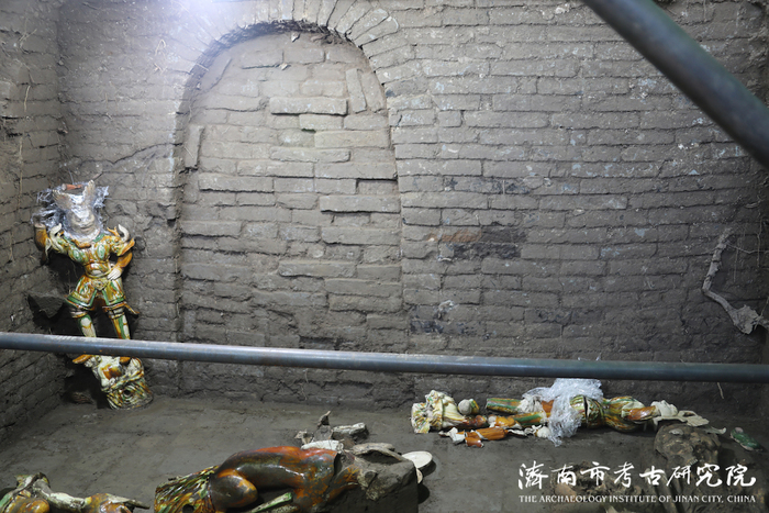 54件唐三彩修复完成，出土于济南樊家遗址唐代朱满墓，创山东文物修复史上一次性修复三彩器数量之最