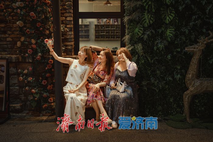 夜游泉城新地标， 百年上新街焕活城市“夜动力”