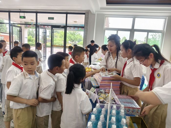 暑期嘉年华来了！高新区鸡山小学孩子们“玩嗨了”