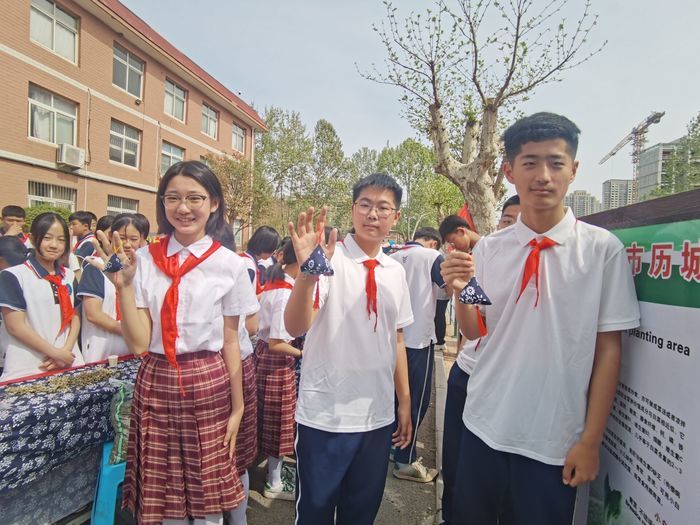 校园里来了中医！历城区港沟中学建成“薪火百草园”