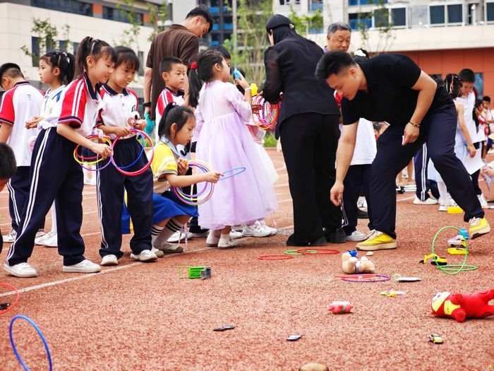 千人共赴帐篷之约！槐荫区弘雅学校帐篷节点亮璀璨夏夜