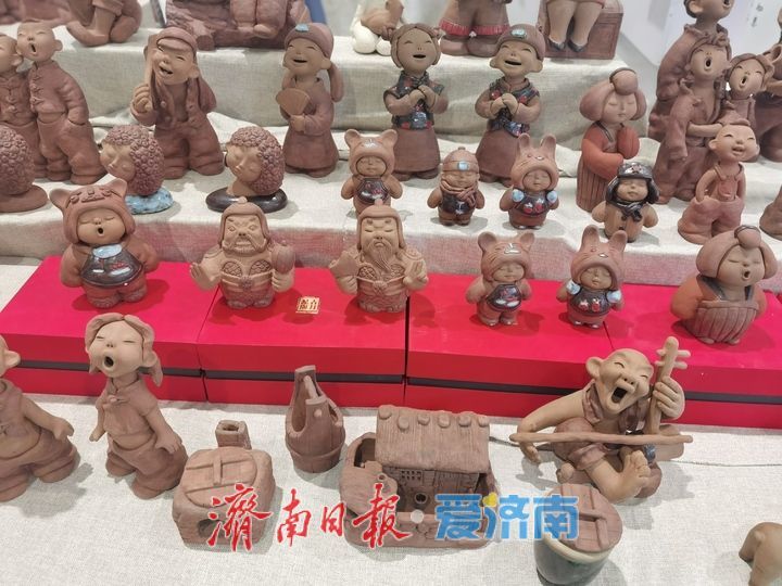泉茶盛会遇非遗匠心：博山泥塑传承人胡云平用泥巴定格市井温情