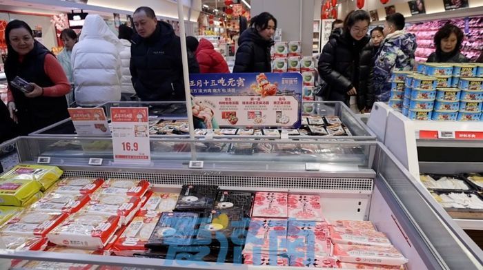 单店一天卖2000斤 网红单品卖断货！济南迎汤圆消费高峰