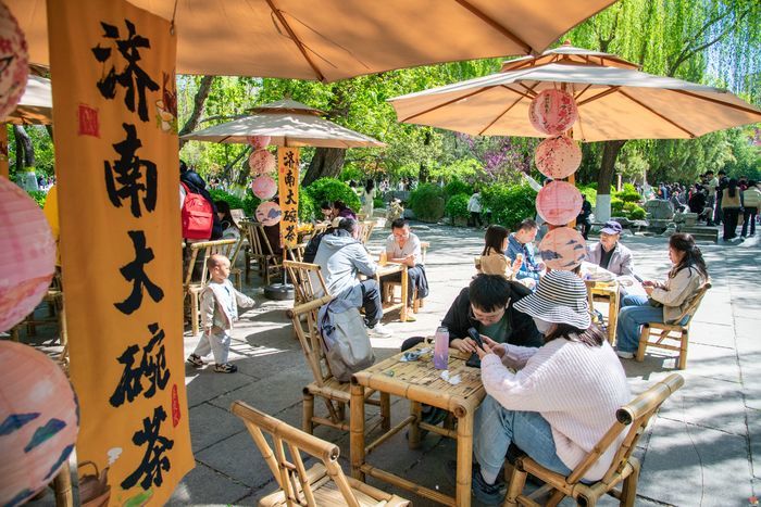 泉畔“春日宴”