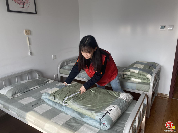 青春暖夕阳 热力护安康 济南热力集团开展“金晖助老”志愿服务活动