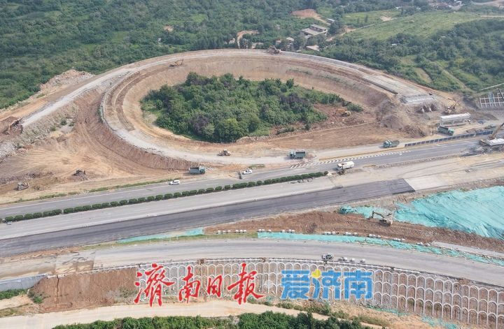 既有车道4改8，济南绕城高速“扩容”迎新貌