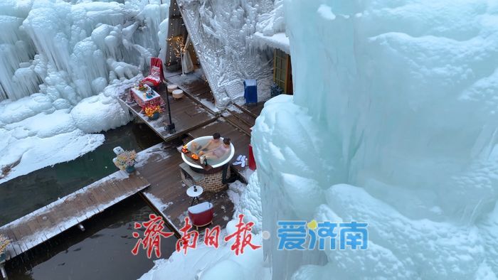 一年四季 泉在济南丨冰瀑仙境！济南九如山变身冬日限定“琉璃世界”