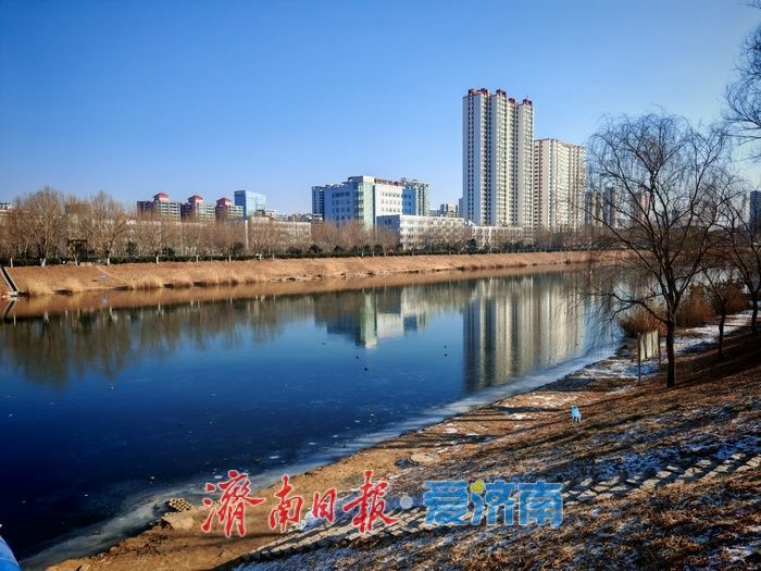 一年四季 泉在济南丨腊山分洪道美成水墨风景画