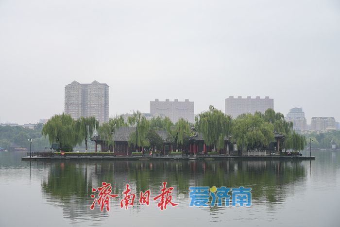 烟雨济南，胜似江南