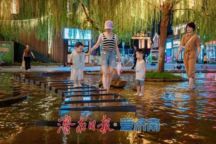 印象济南・泉世界绽放夜景魅力，点亮济南夜经济