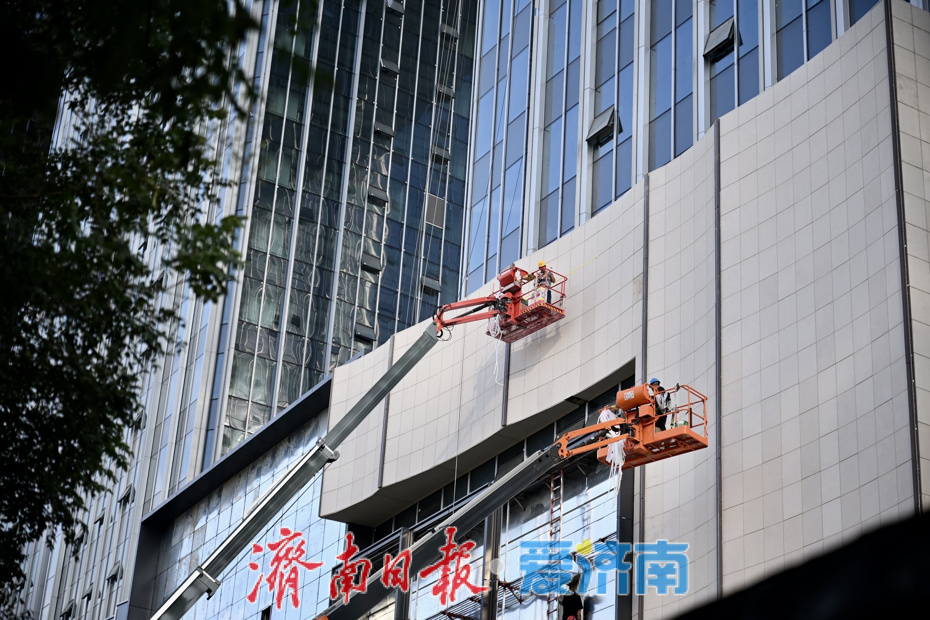 项目强省会｜锚定节点稳步施工 万融云城绘就济南崭新天际线