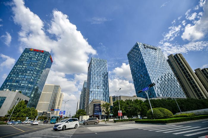 “京沪系”楼宇亮相！济南西站枢纽经济商务区按下高质量发展加速键