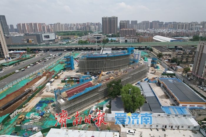 多墩柱浇筑完成，工业北路这处立体交通枢纽施工正酣