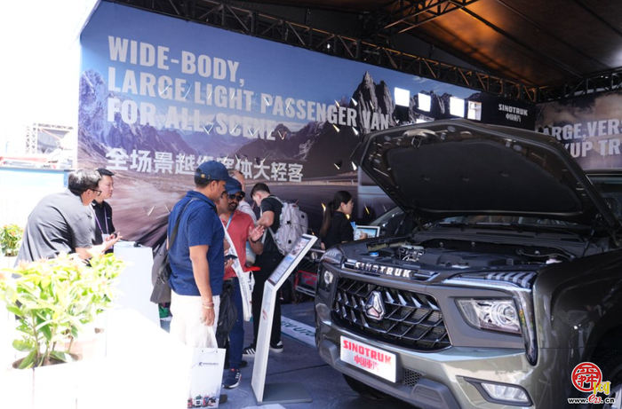 新品首亮相！中国重汽轻型汽车登陆第137届广交会