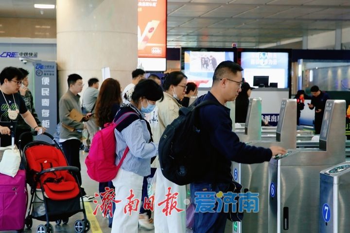 铁路五一假期运输济南三大站预计发送旅客150万人次