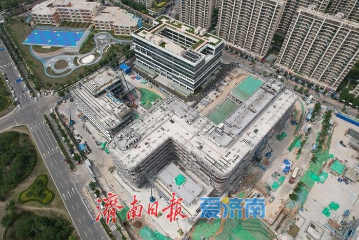 项目强省会｜济南医院迁建项目进入装饰装修阶段，满足华山片区居民就医需求