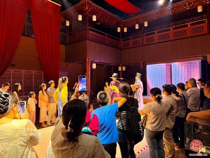 泉涌词章遇知音｜山东电视新闻频道《新闻午班车》点赞济南如梦令 焕新泉城文旅新体验