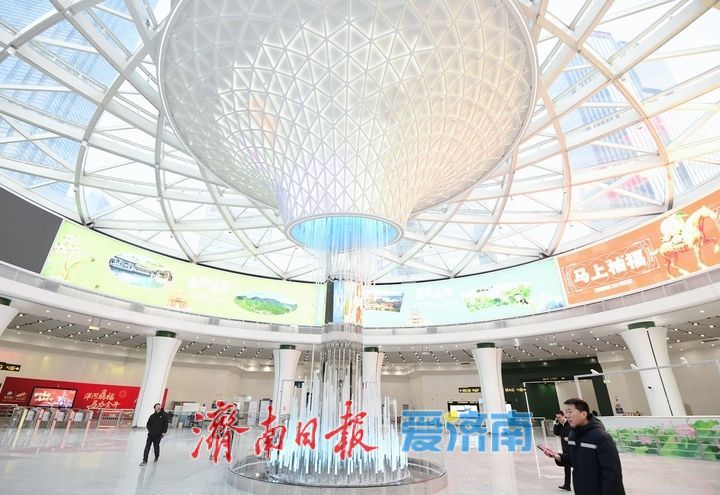 济南轨交明日“三线齐发”，记者探营特色站