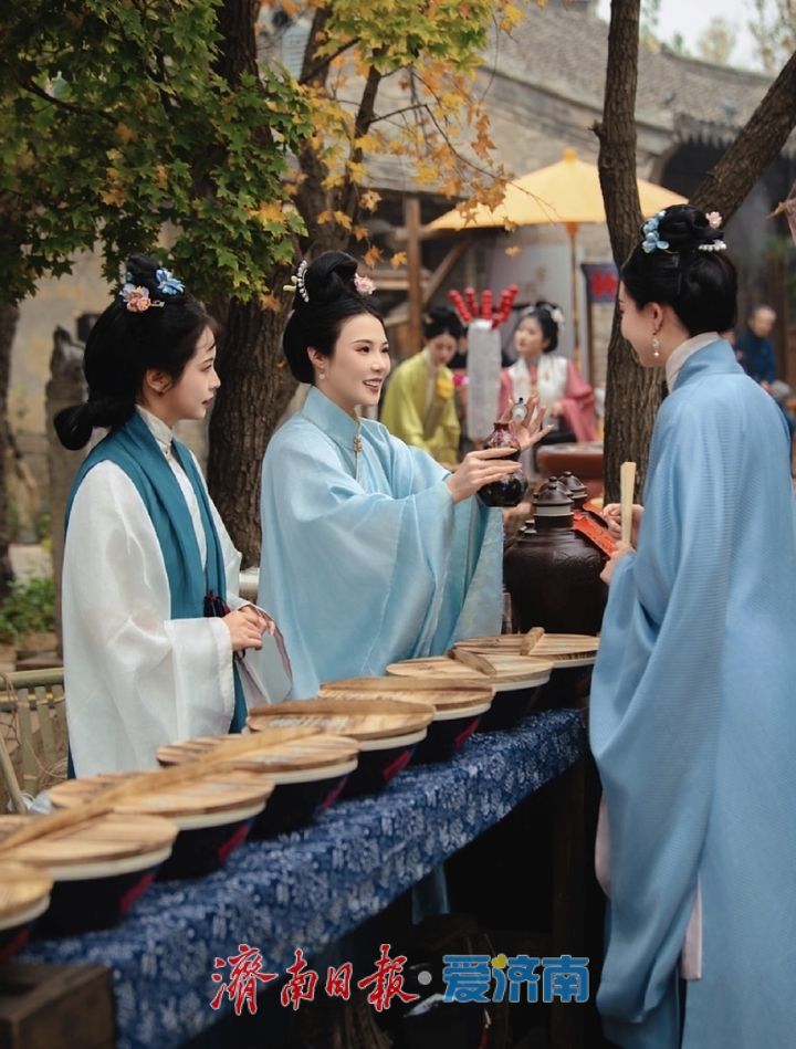 去济南玩“穿越”！“古风”“国潮”成年轻人好