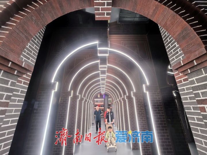 一年四季 泉在济南丨客流持续攀升，“济南开埠博物馆”成经三路新晋打卡地