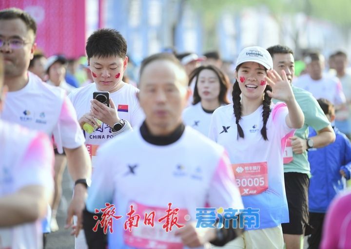 今日开跑！2026泉城马拉松，一场以“为民”为底色的温暖奔赴