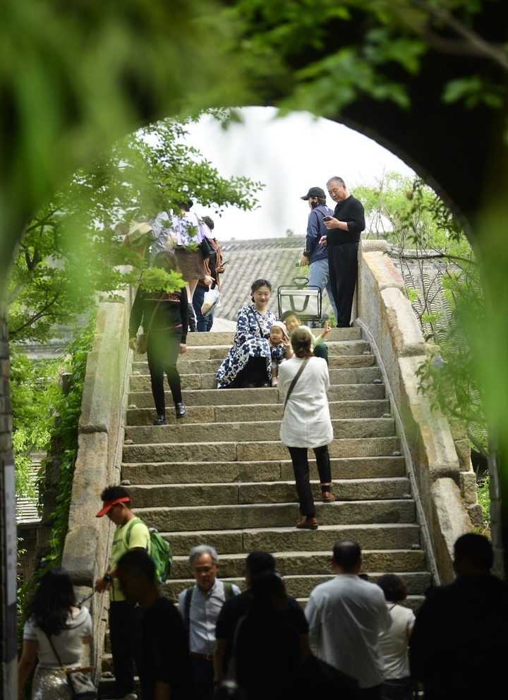 畅游明水古城，沉醉不知归路