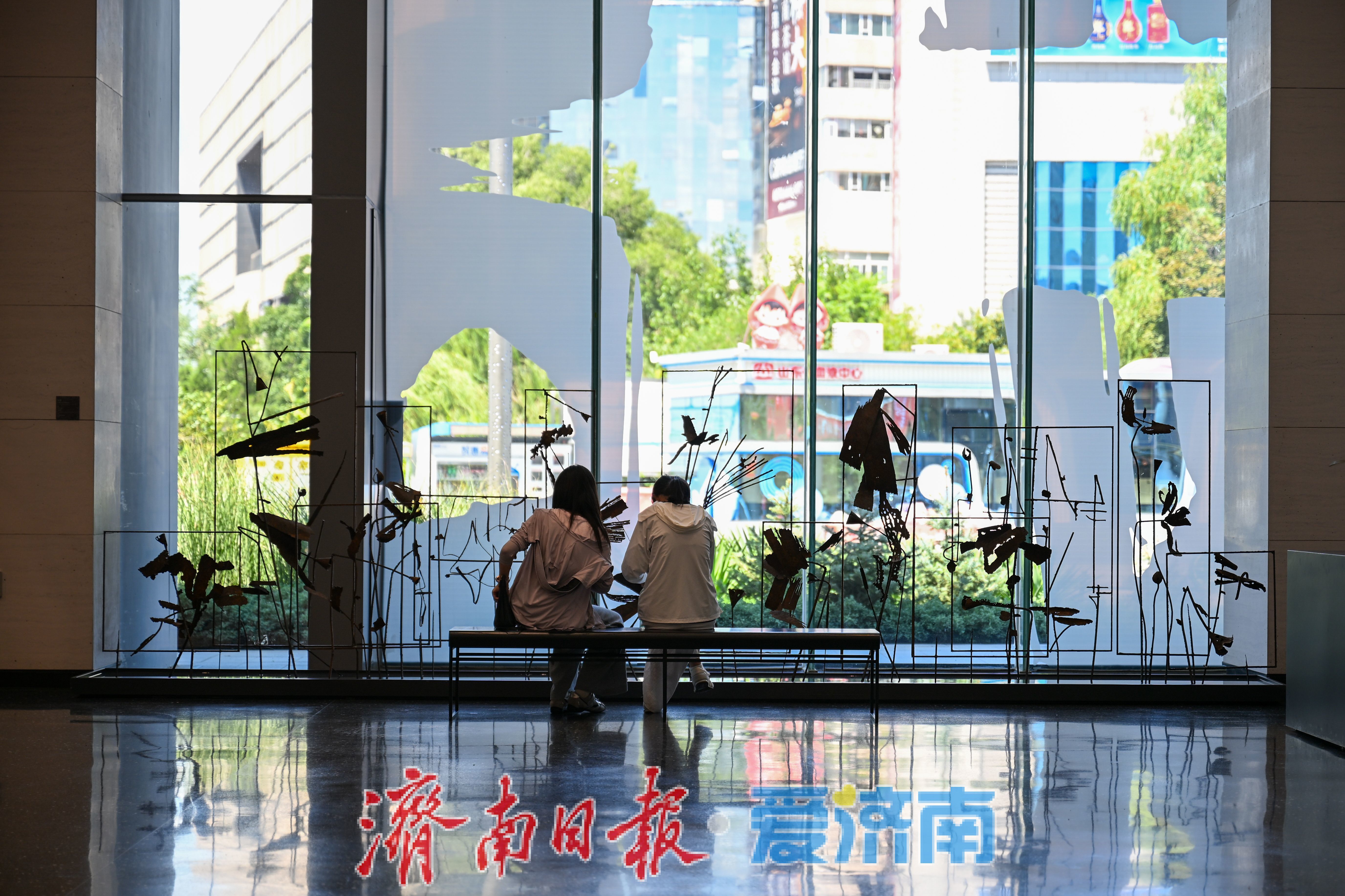 一年四季 泉在济南｜走进韩美林艺术馆：与艺术之美安静相遇