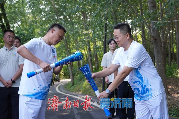 泉炬传雅韵 泉乡启新章！2026济南国际泉水节“泉炬”传递平阴启程
