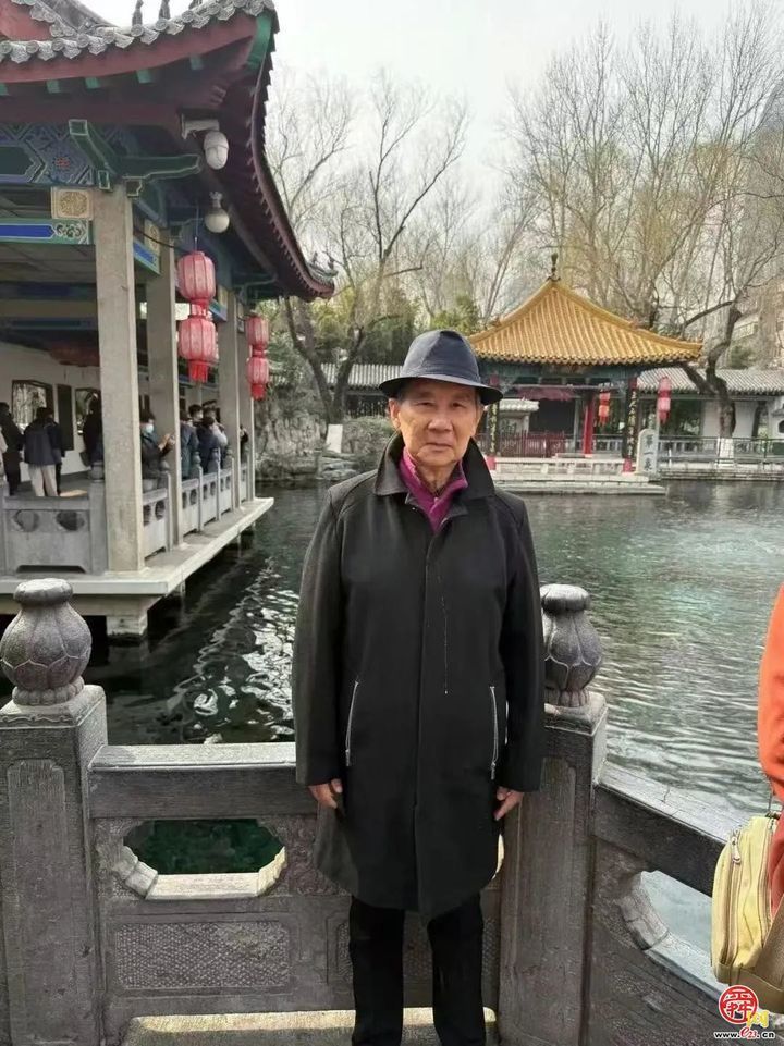 《济南泉水诗百家精选》签名赠书活动本月22日举办