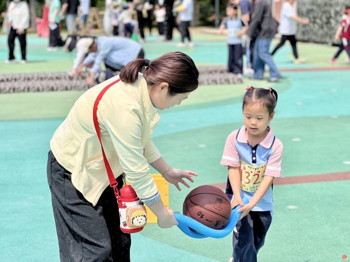 奔跑吧童年！市中区文景第一幼儿园体育嘉年华精彩上线