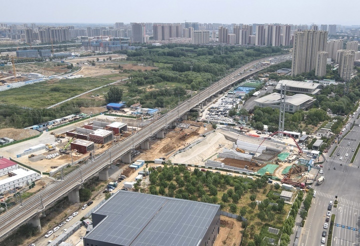 济南奥体西路北延下穿铁路打通瓶颈 