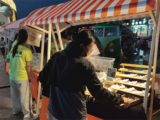 “豪华”市集阵容亮相泉城