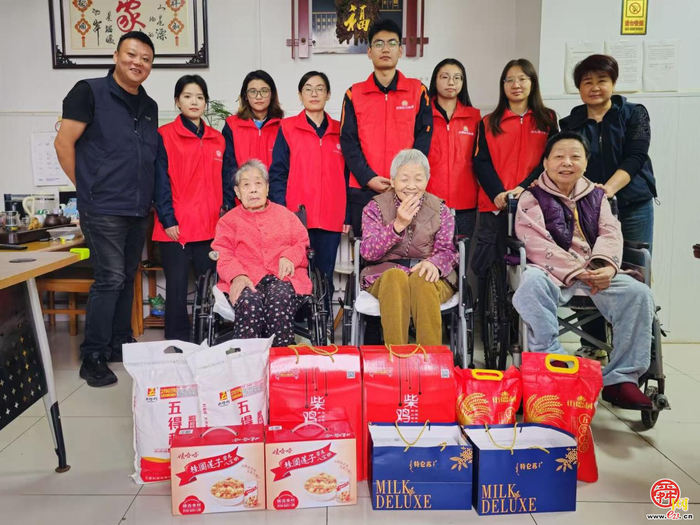 青春暖夕阳 热力护安康 济南热力集团开展“金晖助老”志愿服务活动