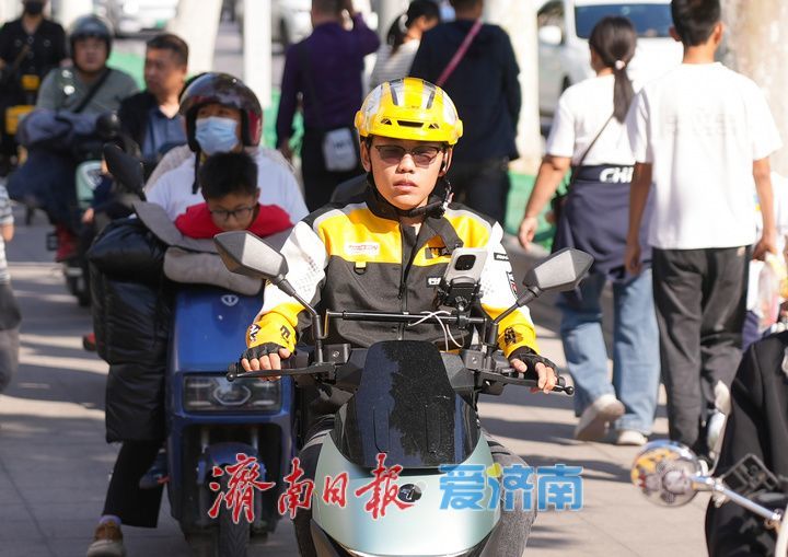 致敬坚守！国庆假期一线劳动者守护泉城