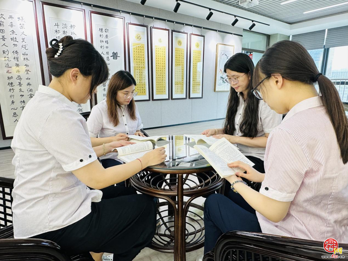 bd9f116a2876af4fe77bb864b6403c71