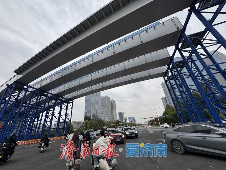 高架长龙跨经十路！凤凰黄河大桥南延工程展现城市雄姿