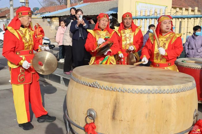 章丘普集街道：金马踏春迎盛世  民俗展演启新程