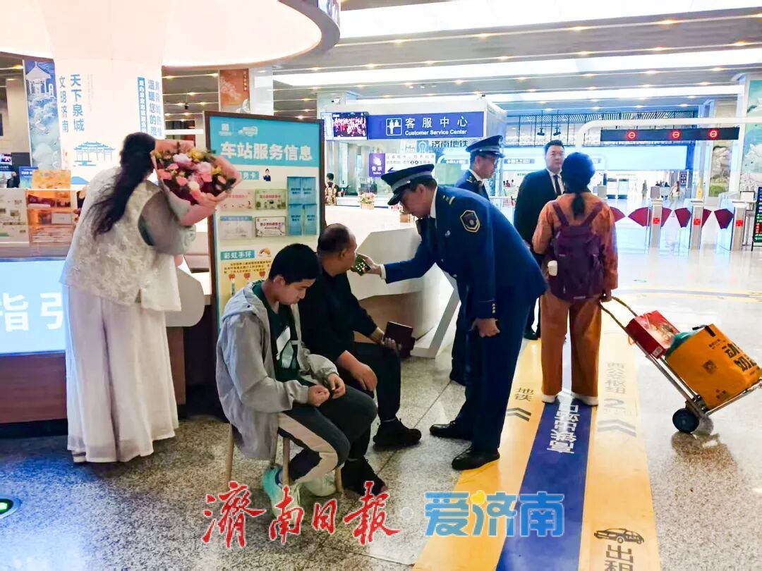 来济南东站感知通达便捷、“好客”的地铁热情