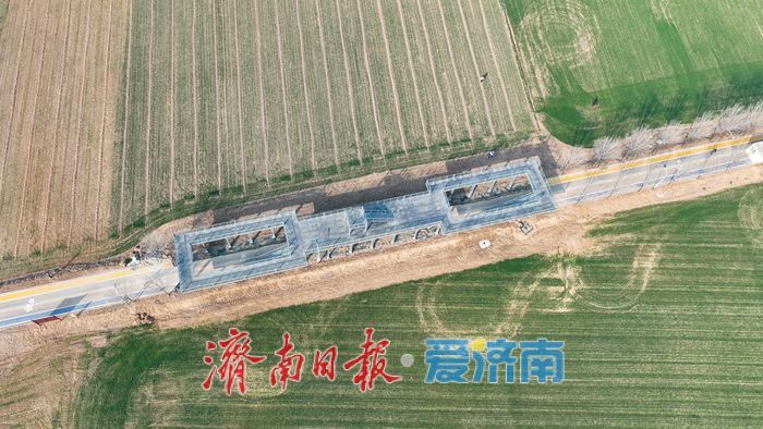 出地铁，入画境：曲家庄“田园玻璃栈桥”静待客来