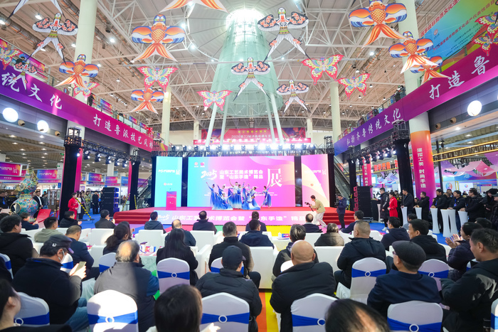 逾万件“山东手造”工艺品荟萃一堂！2025山东工艺美术博览会启幕