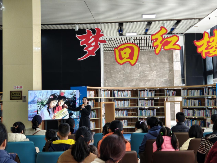 《红楼梦》还可以这样读？七彩泉绘剧场带孩子们“梦回红楼”