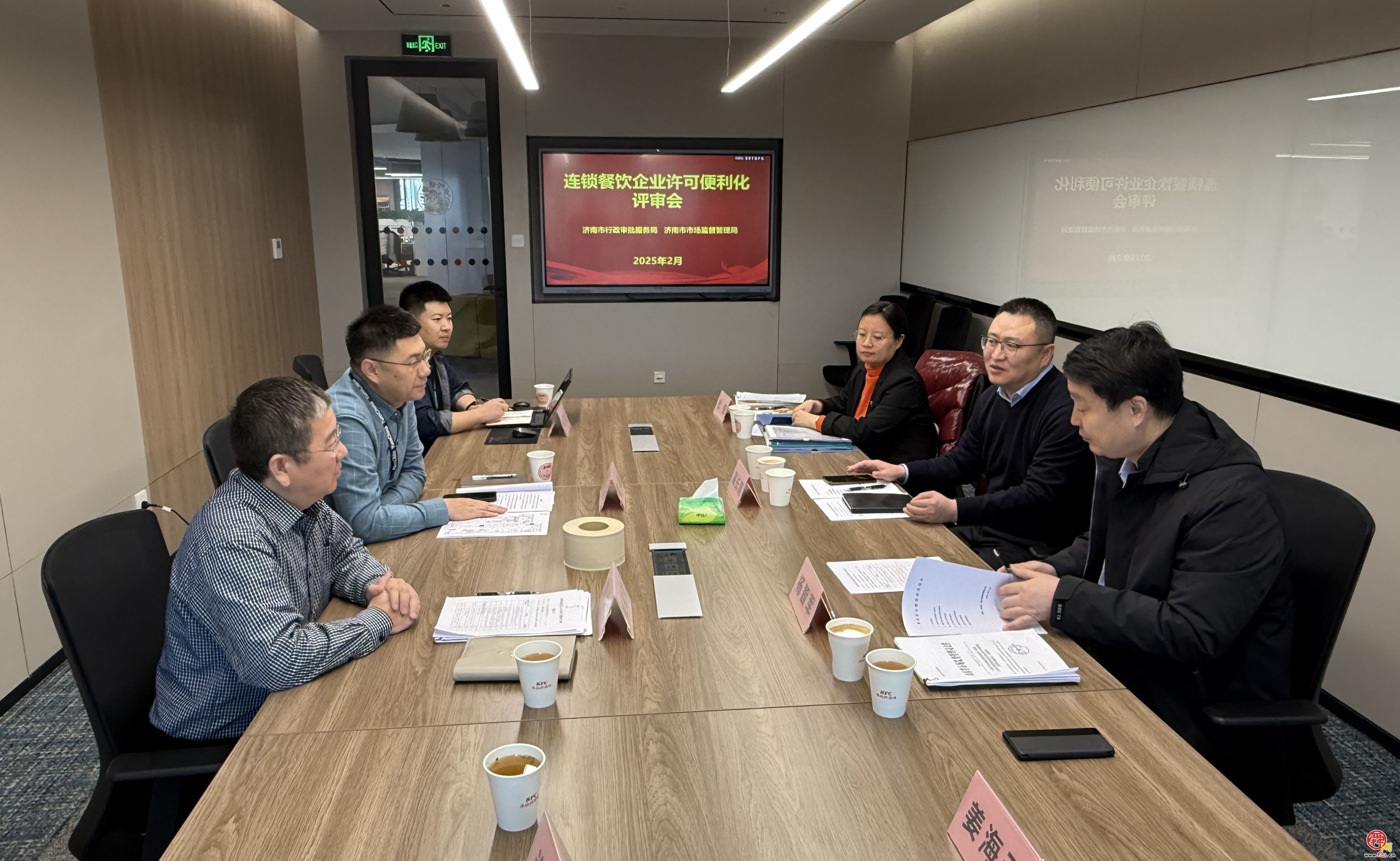 济南市行政审批服务局推进连锁食品经营企业许可总部评审便利化举措落地落实