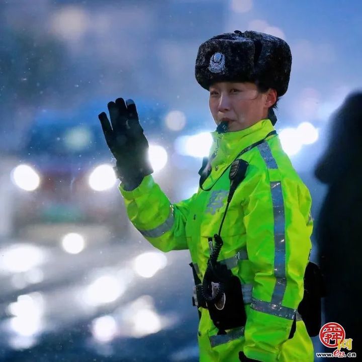 聆听女警故事，致敬了不起的她