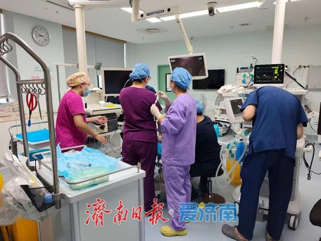 多学科携手，山东大学附属儿童医院为食管闭锁宝宝抢回“生机”
