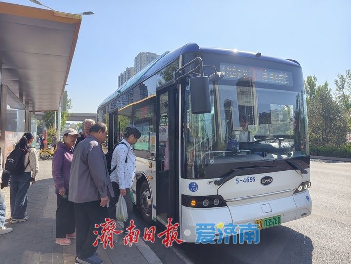 致敬坚守！国庆假期一线劳动者守护泉城