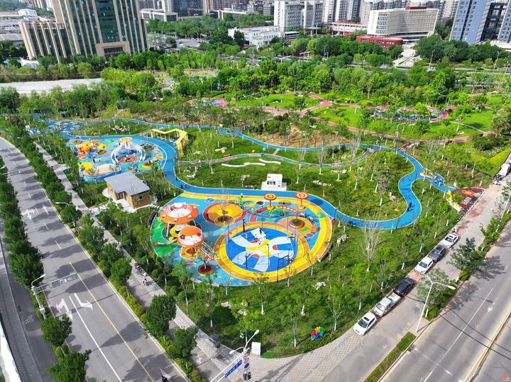 今年济南市首个新建儿童公园——历下区儿童友好公园开园啦！