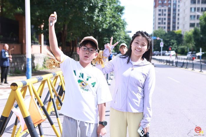 活力经纶 家校共育｜经纶小学首届社区联动亲子定向越野赛开赛啦！