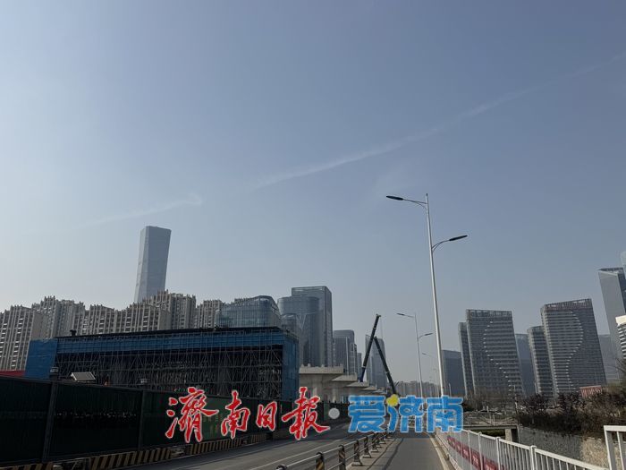 项目强省会｜春日建设忙！凤凰大桥南延汉峪金谷段施工正酣