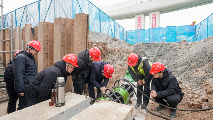 济南工业北路快速路东延工程有新进展，山东首例盖梁转体工艺落成