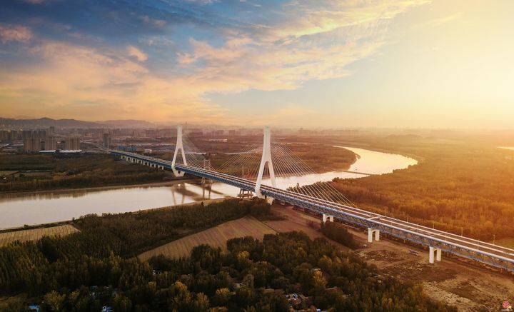 黄河底下“抓娃娃”，济南年均开通一条过黄河通道，逐步从“大明湖时代”迈向“黄河时代”